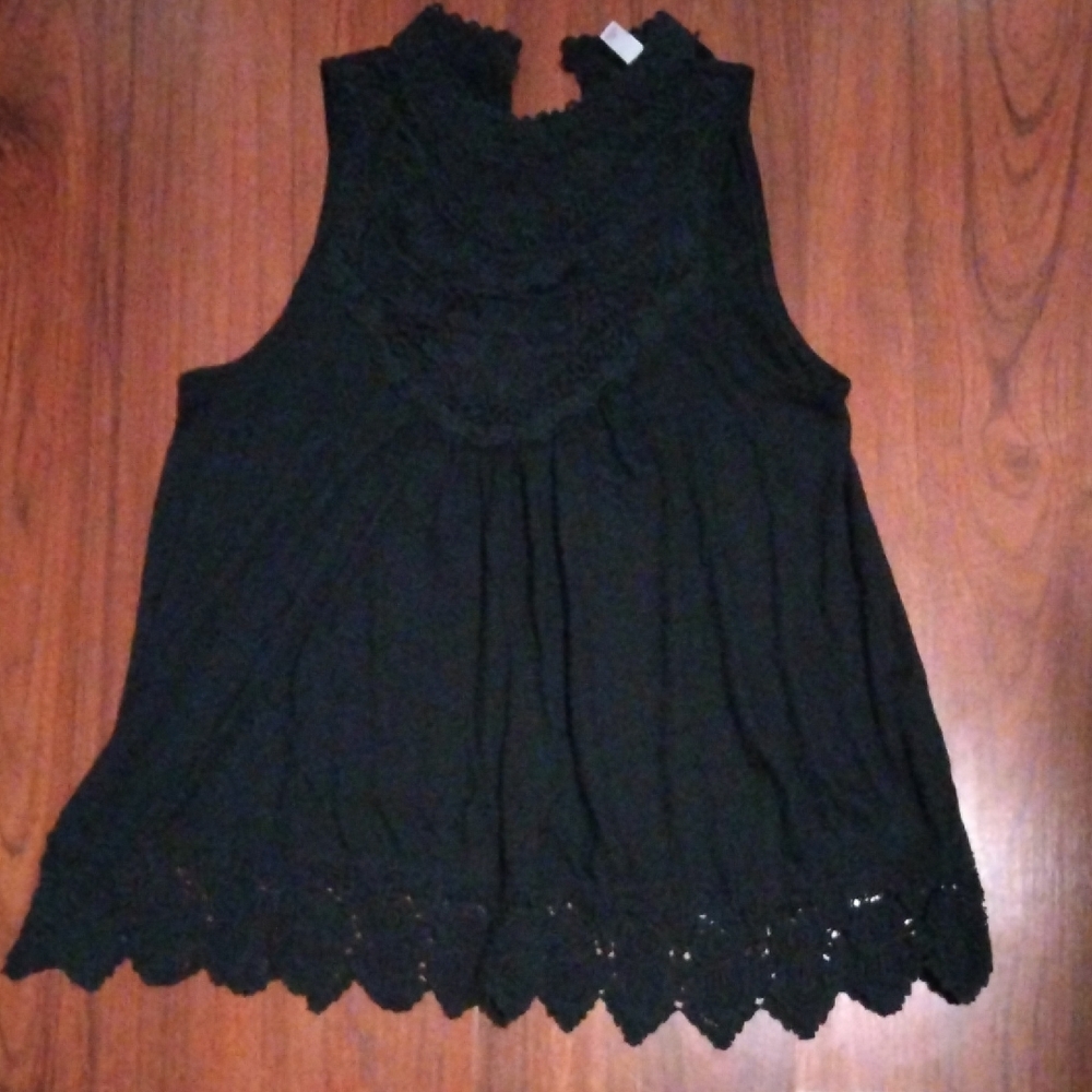 Xhilaration Black Lace Tank Top